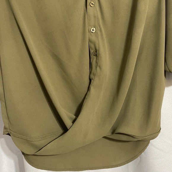 New York & Company Green Blouse Size XS - Picture 3 of 8